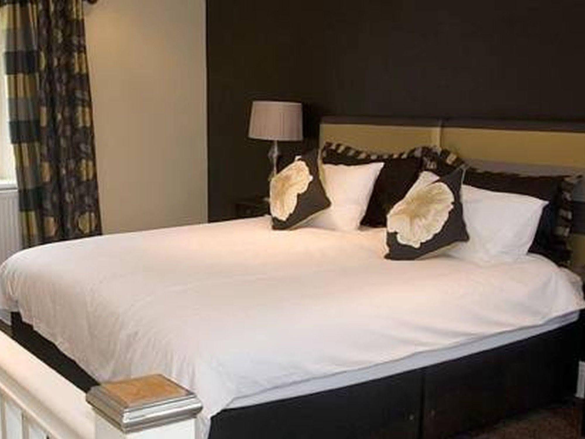 The Keep Boutique Hotel Yeovil Bagian luar foto